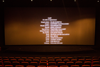 九州ku游官网国际党委组织召开《长津湖》观影活动